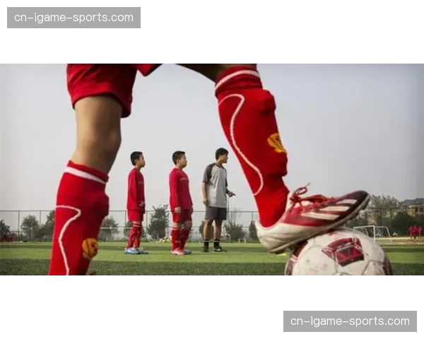 法国职业足球联盟讨论下赛季VAR技术微调方案，聚焦提高判罚效率