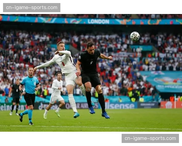 从领先到被扳平:复盘斯特拉斯堡与克莱蒙一役的关键十分钟 从领先到被扳平:复盘斯特拉斯堡与克莱蒙一役的关键十分钟